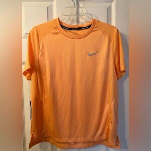 Nike Running Peach Dri Fit Short Sleeve Breathable T Shirt
Womens Size L